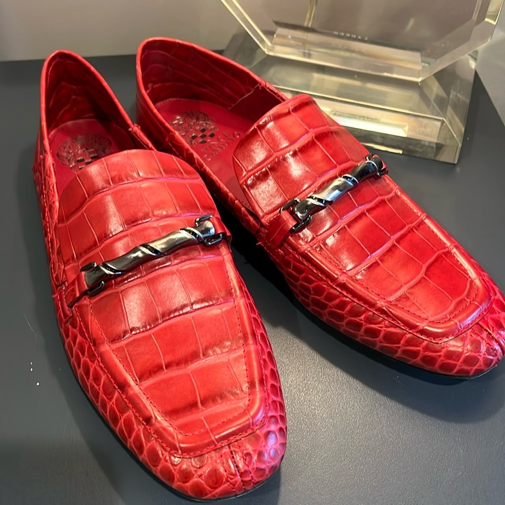 Vince Camuto red croco leather loafer with gunmetal chain on vamp.